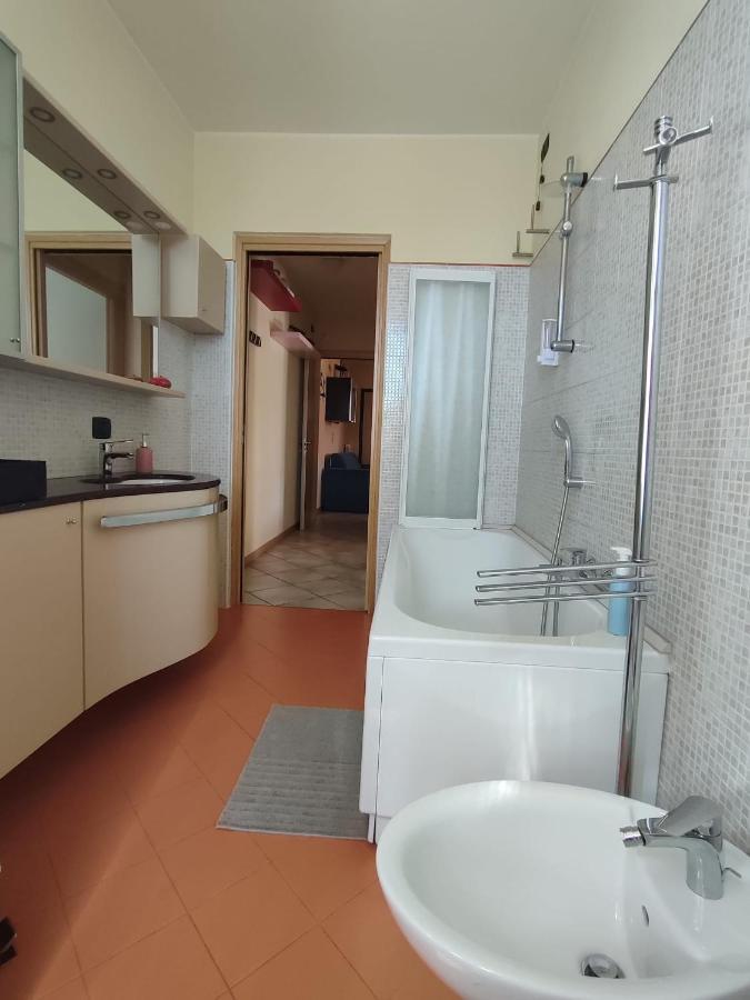 Residenza Tra Parma E Fiere Apartman Baganzola Kültér fotó